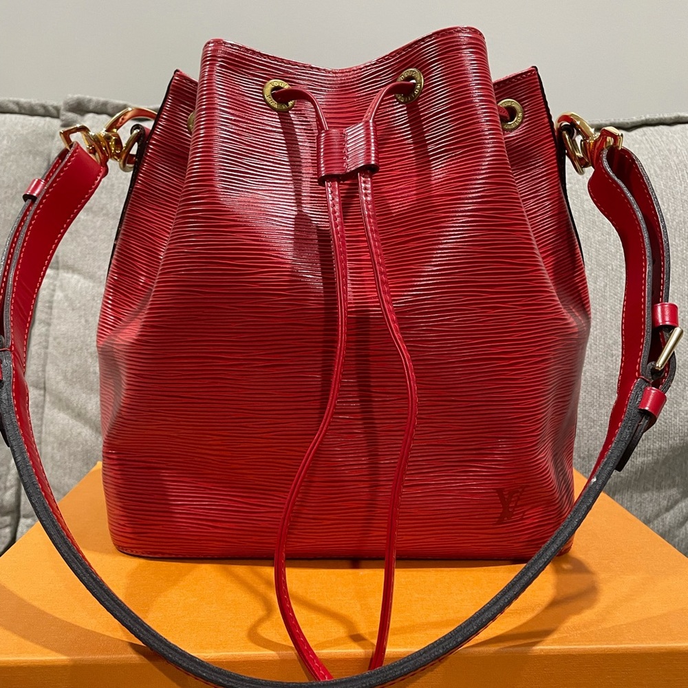Louis Vuitton Petit Noe Epi Red